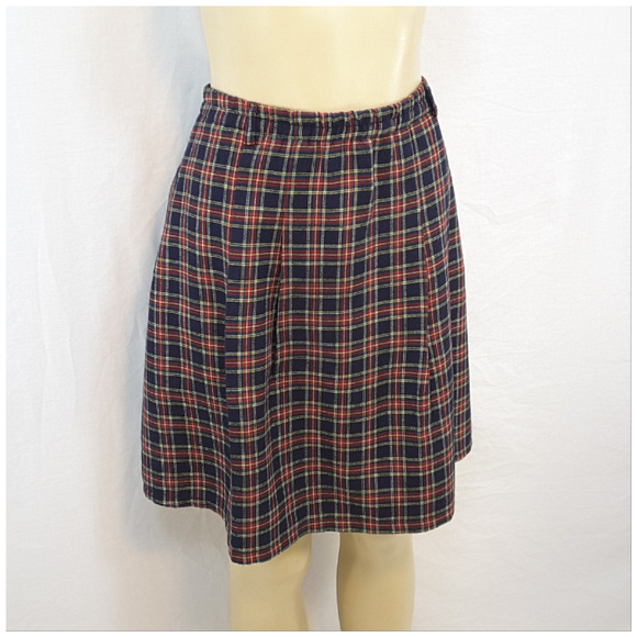 JIANSHENG, Plaid Front Pleat Skirt, size Small - Picture 4 of 8